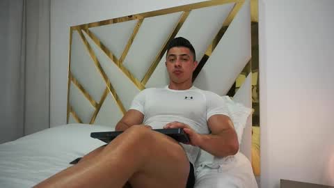 Devin Hunter online show from 10/02/25, 03:35