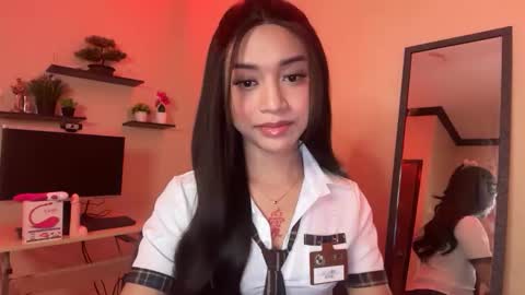 Devine Greyson online show from 09/21/25, 09:33