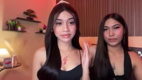 Devine Greyson online show from 09/29/25, 12:21