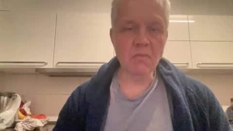 Devon online show from 11/11/25, 12:43