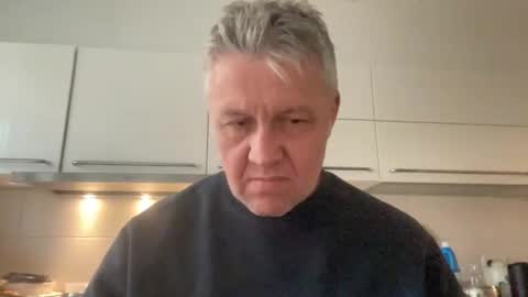 Devon online show from 11/26/25, 02:07