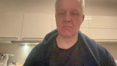 Snapshot of devon_nite chatting on 01/15/26, 12:04 Devon online show from 01/15/26, 12:04