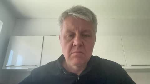 Devon online show from 04/22/26, 01:12