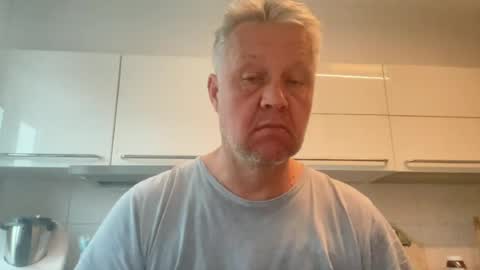 Snapshot of devon_nite chatting on 06/15/26, 06:26 Devon online show from 06/15/26, 06:26