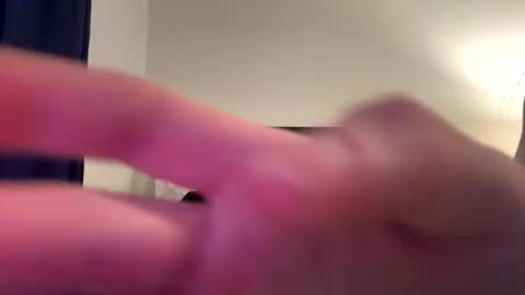 Snapshot of devonclarky213 chatting on 04/12/26, 10:20 come play online show from 04/12/26, 10:20