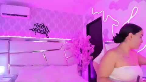 DevoraCook online show from 11/17/25, 01:28