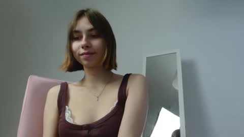 Snapshot of dewkiss chatting on 10/30/25, 01:01 dewkiss online show from 10/30/25, 01:01