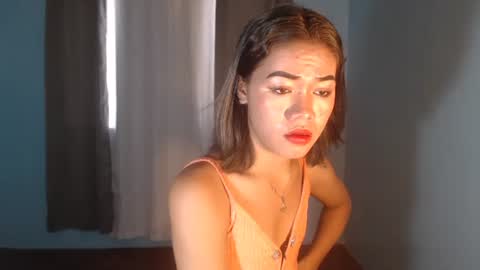 Snapshot of dexie121698 chatting on 01/22/25, 02:15 dexie121698 online show from 01/22/25, 02:15