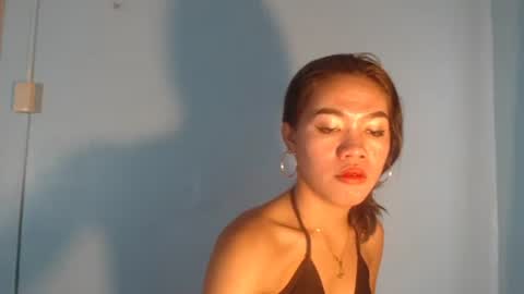 Snapshot of dexie121698 chatting on 01/28/25, 01:50 dexie121698 online show from 01/28/25, 01:50