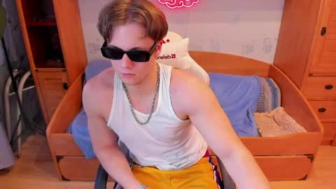Dexter online show from 05/22/26, 06:13