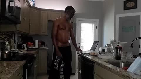 Snapshot of dextercollins chatting on 10/23/25, 04:06 Dextercollins online show from 10/23/25, 04:06