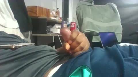 deyhfd online show from 12/21/25, 11:01