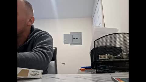 deznuts130 online show from 02/15/26, 07:05