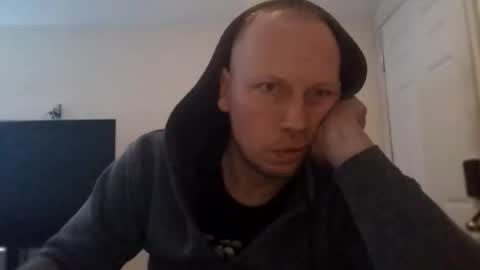 deznuts130 online show from 02/15/26, 08:02