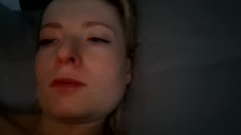 Snapshot of dgesika254182 chatting on 02/06/25, 09:38 dgesika254182 online show from 02/06/25, 09:38