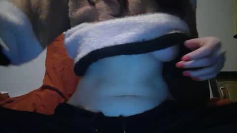 Snapshot of dghyfhjug chatting on 12/20/24, 01:03 Sammie online show from 12/20/24, 01:03