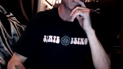 Snapshot of dgoldenrod chatting on 01/18/25, 02:58 D online show from 01/18/25, 02:58