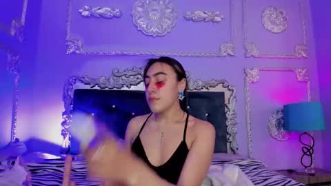 Dhalia online show from 02/07/26, 03:54