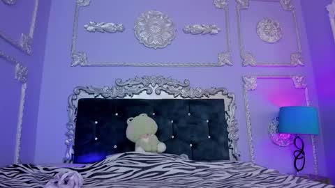 Dhalia online show from 02/13/26, 03:46