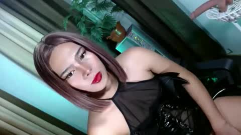 Snapshot of dhy_shane chatting on 09/21/25, 04:08 dhy_shane online show from 09/21/25, 04:08