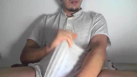 Snapshot of di_carter chatting on 02/25/25, 10:15 Carter  online show from 02/25/25, 10:15