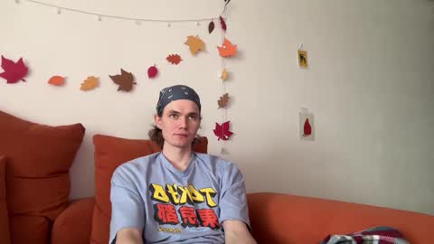 Di Alex online show from 10/26/25, 09:26