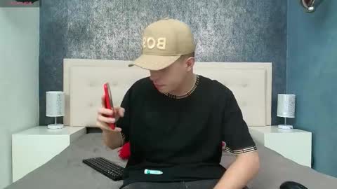   online show from 01/06/26, 04:38