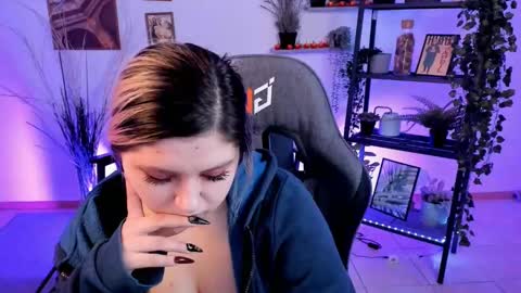 Dia online show from 03/01/25, 11:47