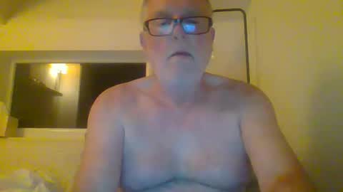 Snapshot of dial76 chatting on 01/03/25, 06:44 dial76 online show from 01/03/25, 06:44