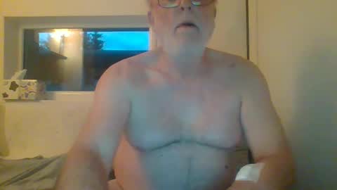 Snapshot of dial76 chatting on 02/27/25, 06:18 dial76 online show from 02/27/25, 06:18