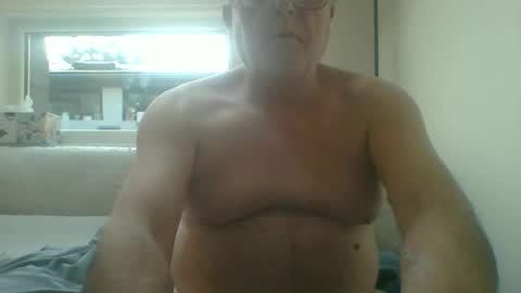 Snapshot of dial76 chatting on 03/04/25, 07:30 dial76 online show from 03/04/25, 07:30