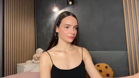 dialinkaaaa online show from 04/21/26, 06:44