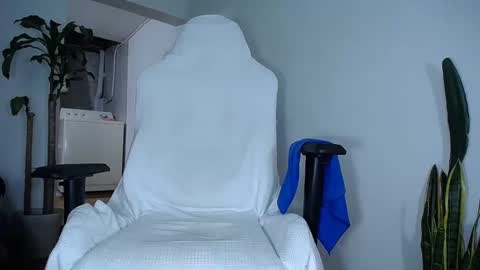 MaSSimo online show from 02/12/25, 12:37