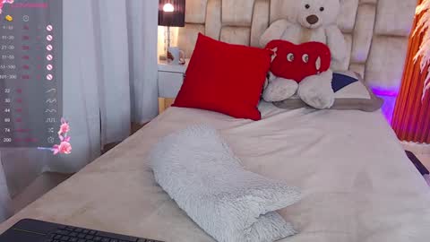 Snapshot of diamond_canela chatting on 01/18/25, 12:04 diamond_canela online show from 01/18/25, 12:04