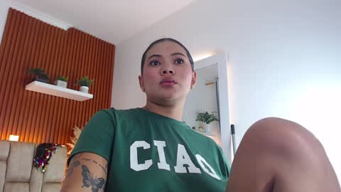 Snapshot of diamond_canela chatting on 01/22/25, 05:16 diamond_canela online show from 01/22/25, 05:16