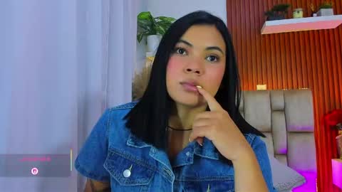 diamond_canela online show from 05/03/26, 04:40