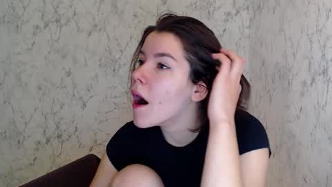 diamond is online show from 12/21/25, 05:36