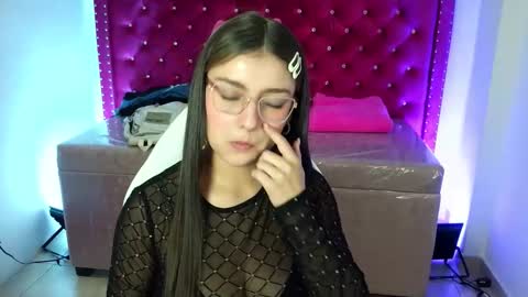 diamond_juliana_ online show from 04/23/26, 03:08