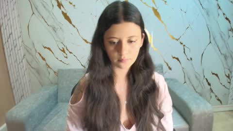 Diamond online show from 12/16/25, 01:05