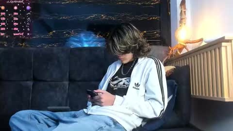 diamond_twink online show from 10/30/25, 03:52