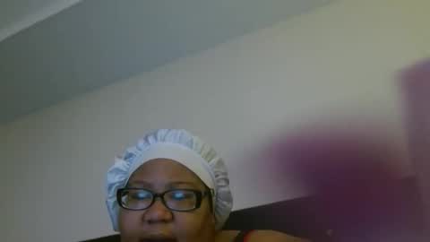 diamondbbwqueen online show from 05/17/26, 02:02