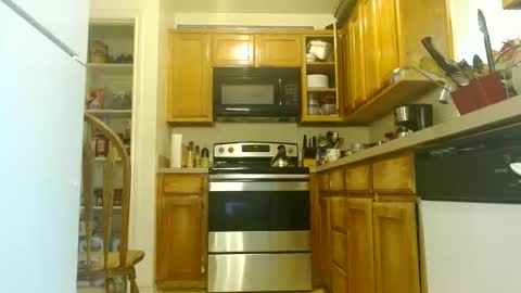 DiamondMonroeXo online show from 10/31/25, 05:25