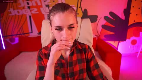 DiamondNina online show from 03/24/26, 08:14