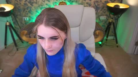 DiamondNina online show from 04/21/26, 07:06