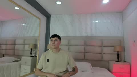 diamondss_1 online show from 05/30/26, 10:07