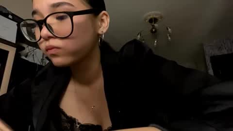 Julia online show from 02/10/26, 01:26