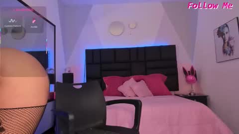 Diana Tamayo online show from 10/27/25, 03:27