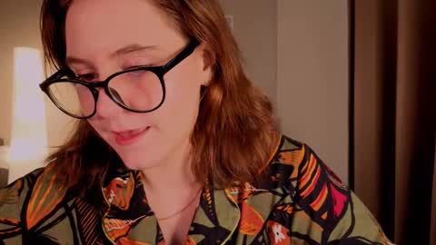 Diana online show from 11/16/25, 05:02