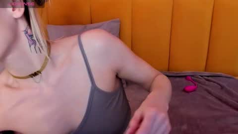 Diana  online show from 11/14/25, 01:37