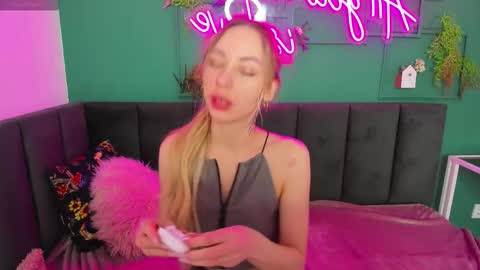 Diana  online show from 01/15/26, 02:38